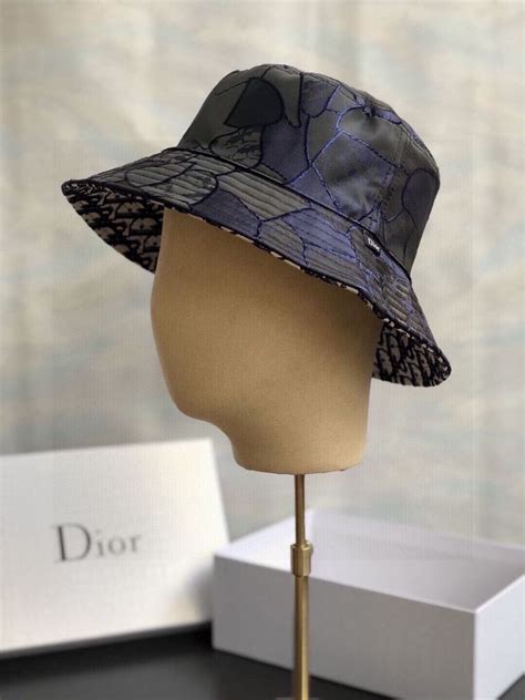 dior reversible bucket hat